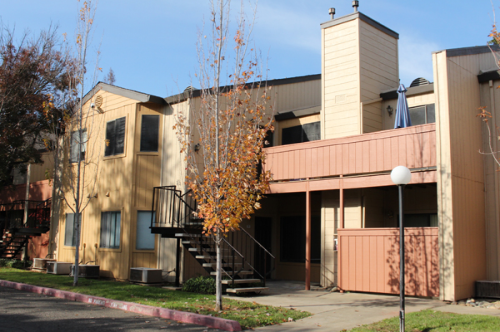 This Exterior 11 photo can be viewed in person at the Willow Run Apartments, so make a reservation and stop in today.